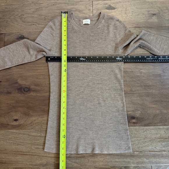 Wilfred Taupe Ribbed Long Sleeve Thumbhole Sweater Top Size L - Picture 5 of 8